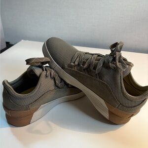 Sorel Brown Sneakers Modern Cushioned Design